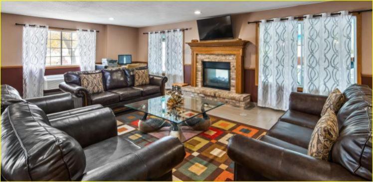 Best Western Dodgeville Inn & Suites Екстер'єр фото